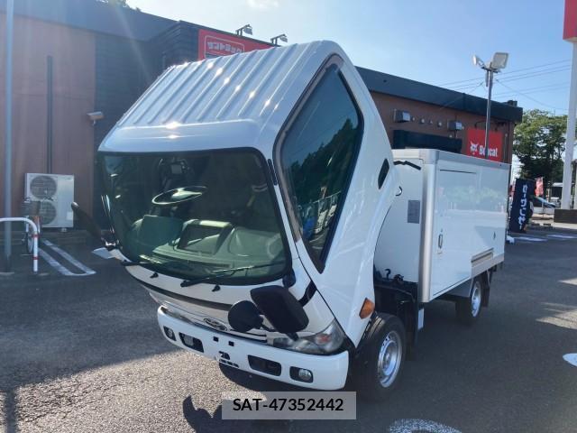 Toyota DYNA TRUCK 2016-03 8876940-8