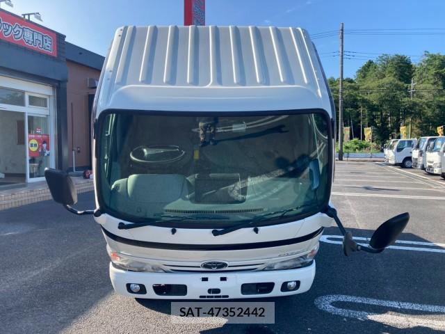 Toyota DYNA TRUCK 2016-03 8876940-9