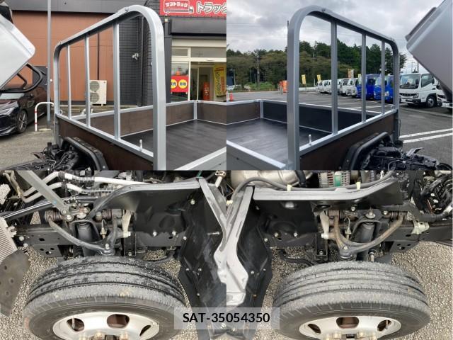 Toyota DYNA TRUCK 2015-09 8876982-13