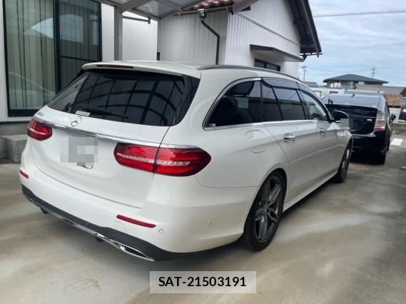 Mercedes Benz E-CLASS 2017-02 8877186-12