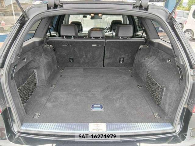 Mercedes Benz E-CLASS 2014-03 8877484-8