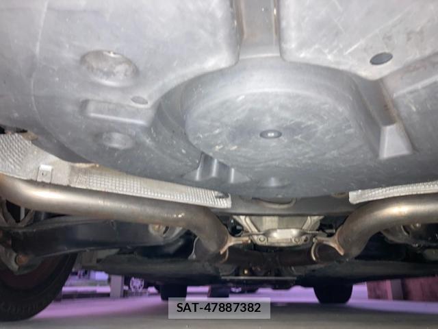 Mercedes Benz E-CLASS 2016-03 8876073-5
