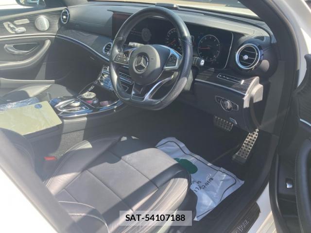 Mercedes Benz E-CLASS 2018-03 8876296-6