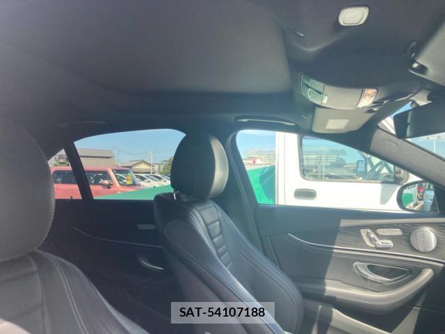 Mercedes Benz E-CLASS 2018-03 8876296-8