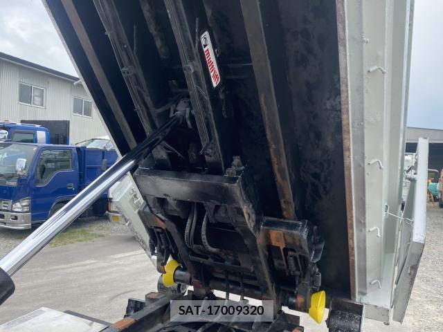Isuzu ELF TRUCK 1997-01 8876525-14