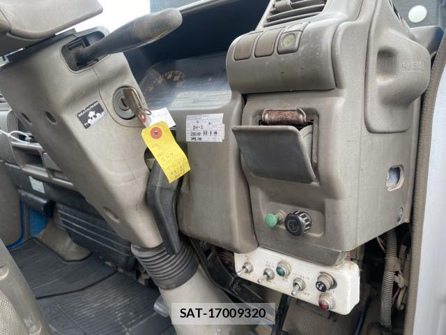 Isuzu ELF TRUCK 1997-01 8876525-19