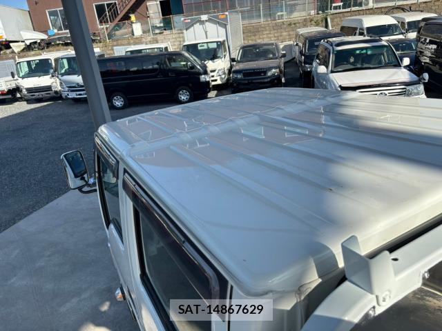 Isuzu ELF TRUCK 2020-12 8876810-10