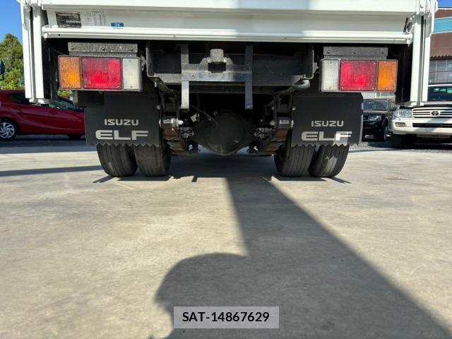 Isuzu ELF TRUCK 2020-12 8876810-16
