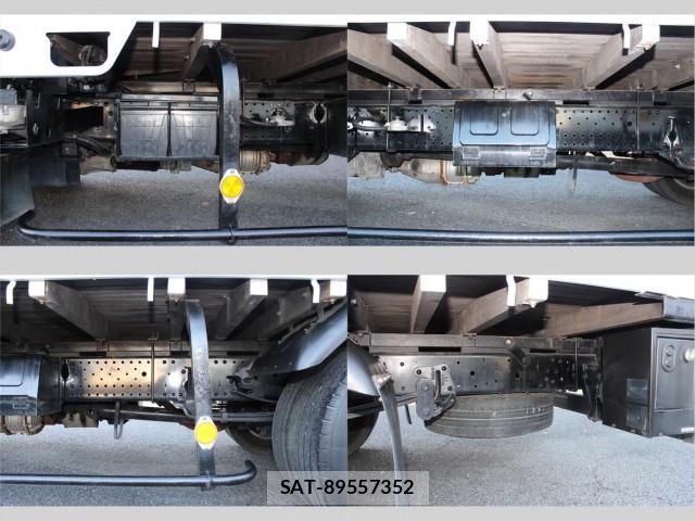 Isuzu ELF TRUCK 2011-02 8876814-16