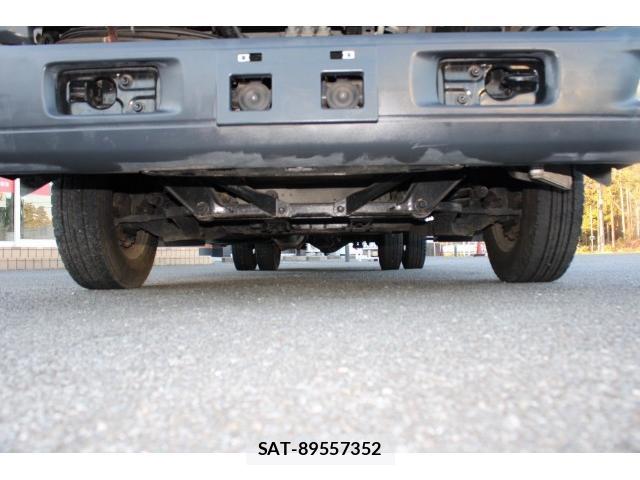 Isuzu ELF TRUCK 2011-02 8876814-19