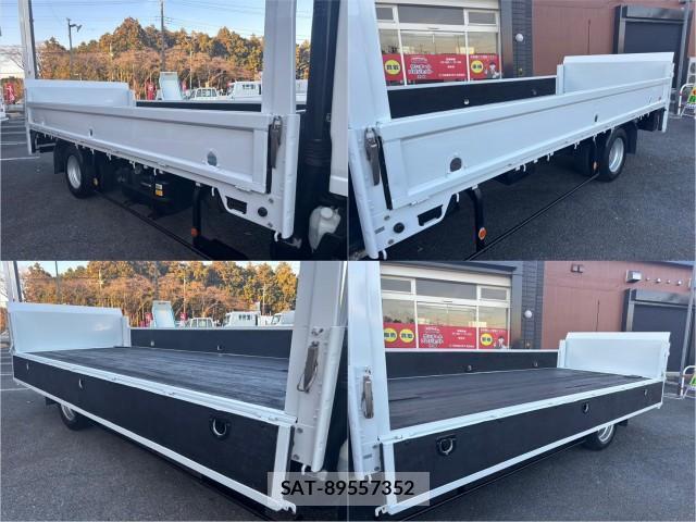 Isuzu ELF TRUCK 2011-02 8876814-6