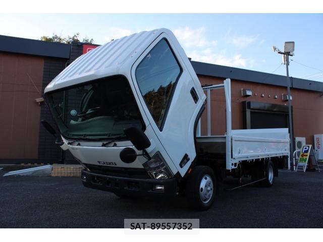 Isuzu ELF TRUCK 2011-02 8876814-9