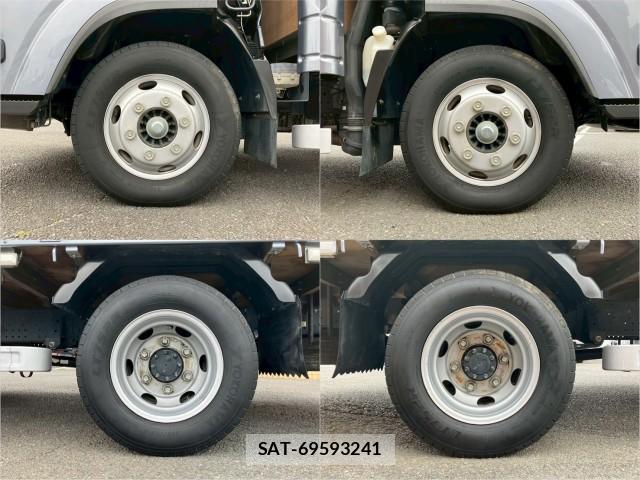 Isuzu ELF TRUCK 2016-03 8876815-19