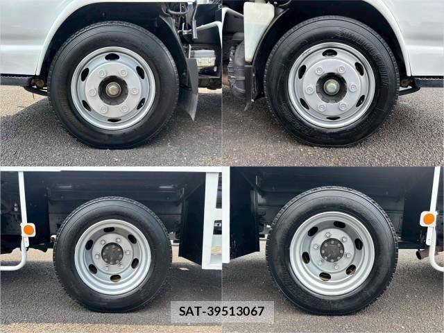 Isuzu ELF TRUCK 2011-12 8876818-19