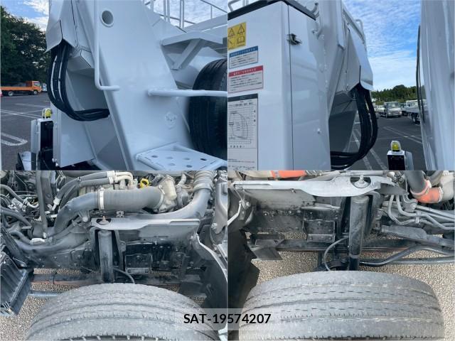 Isuzu ELF TRUCK 2011-05 8876819-13