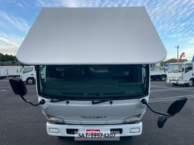 Isuzu ELF TRUCK 2011-05 8876819-9
