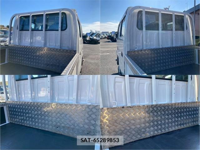 Isuzu ELF TRUCK 2020-03 8876828-4