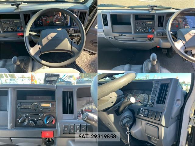 Isuzu ELF TRUCK 2016-10 8876838-16