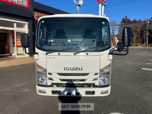 Isuzu ELF TRUCK 2019-11 8876842-1