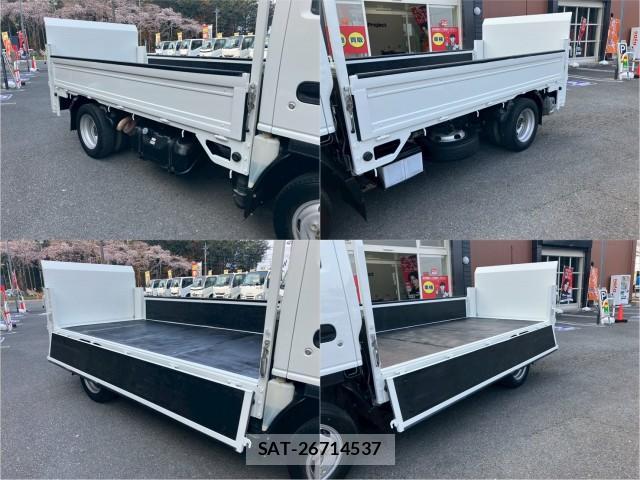 Isuzu ELF TRUCK 2014-03 8876868-5