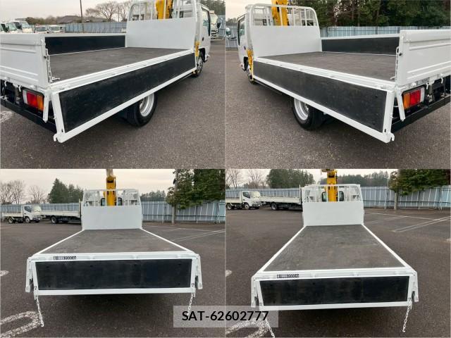 Isuzu ELF TRUCK 2012-11 8876870-6