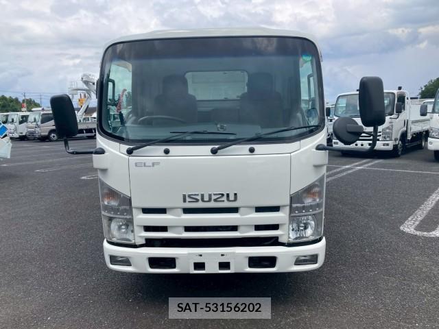 Isuzu ELF TRUCK 2014-04 8876903-1