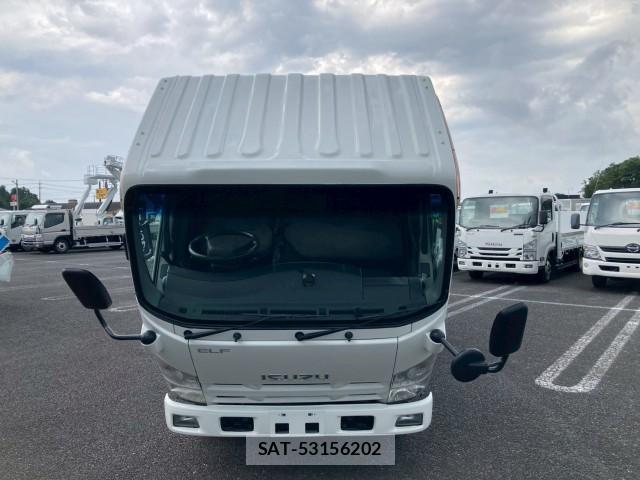 Isuzu ELF TRUCK 2014-04 8876903-9