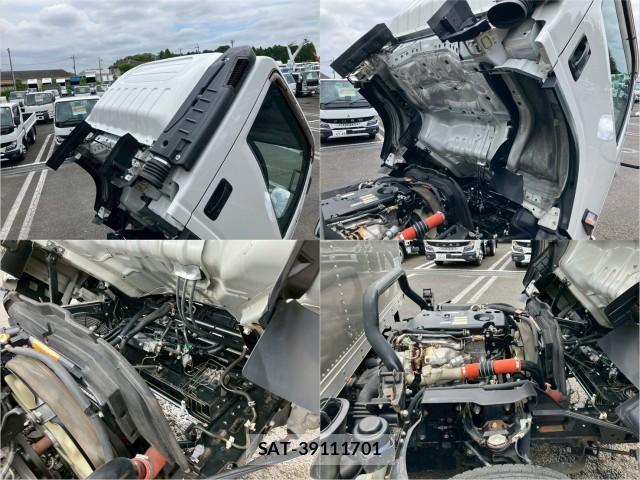 Isuzu ELF TRUCK 2018-10 8876925-12