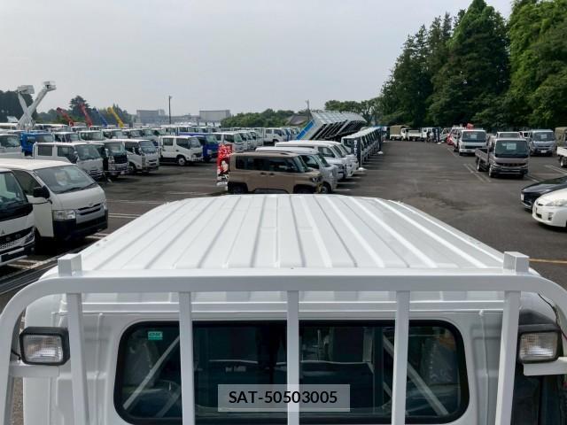 Isuzu ELF TRUCK 2016-03 8876926-8