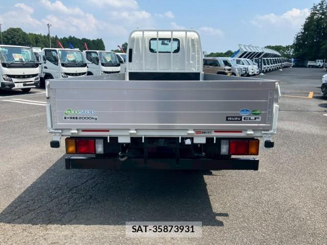 Isuzu ELF TRUCK 2018-11 8876927-4