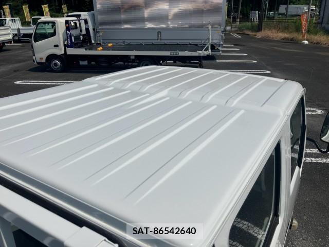 Isuzu ELF TRUCK 2015-08 8876937-10