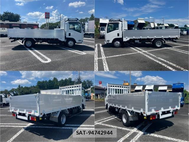 Isuzu ELF TRUCK 2017-10 8876947-3