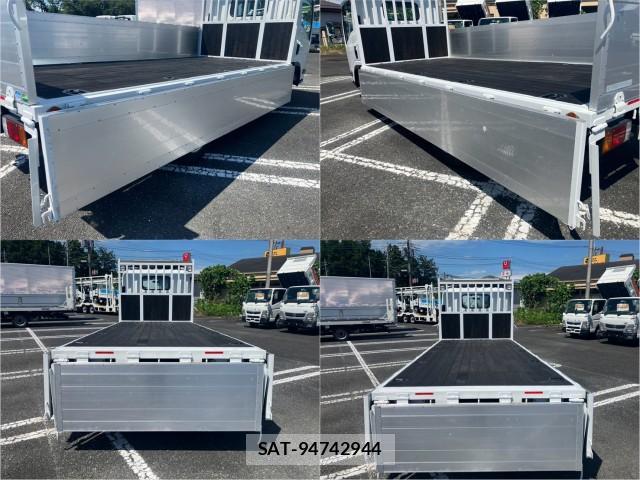 Isuzu ELF TRUCK 2017-10 8876947-7