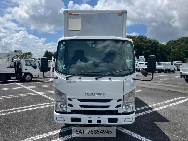 Isuzu ELF TRUCK 2018-11 8876955-1