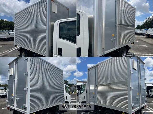 Isuzu ELF TRUCK 2018-11 8876955-4