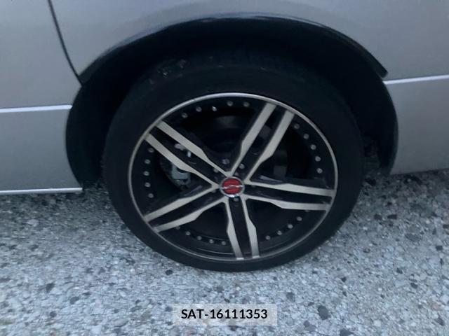 Nissan ELGRAND 2005-02 8876410-3