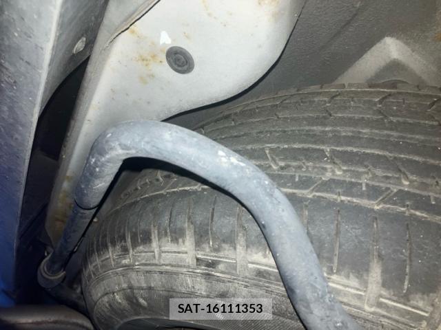Nissan ELGRAND 2005-02 8876410-4