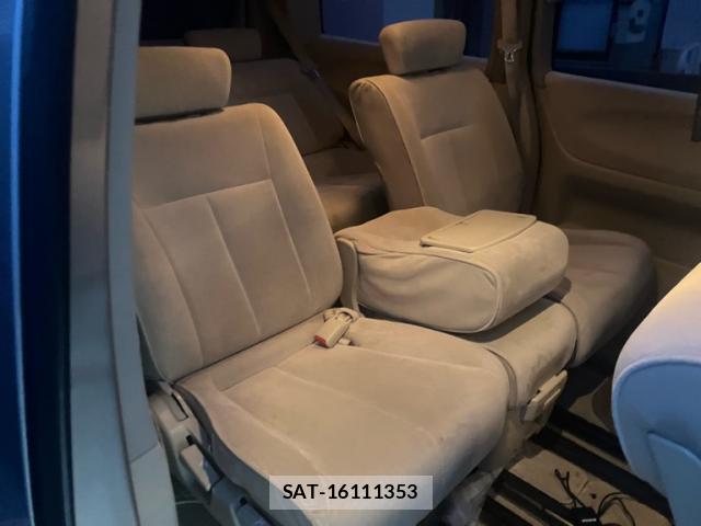 Nissan ELGRAND 2005-02 8876410-8
