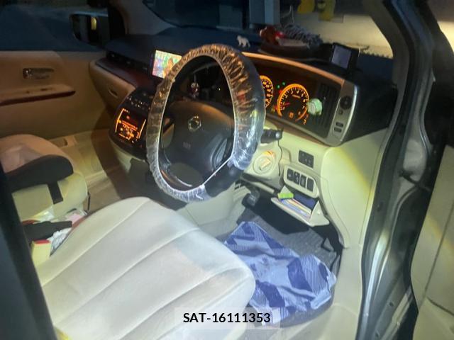 Nissan ELGRAND 2005-02 8876410-9