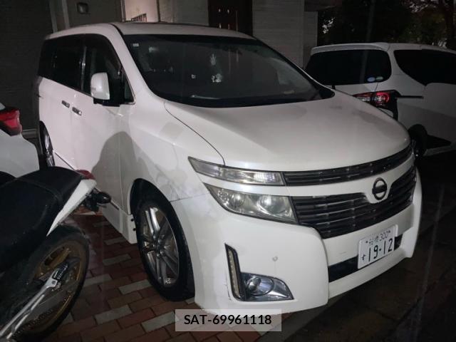 Nissan ELGRAND 2011-08 8876440-1