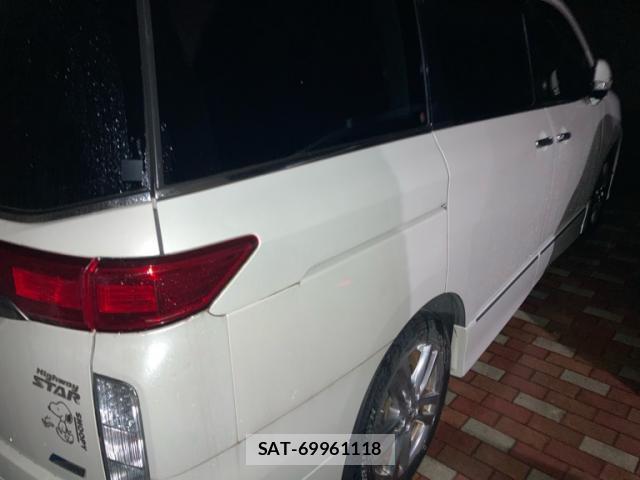 Nissan ELGRAND 2011-08 8876440-2