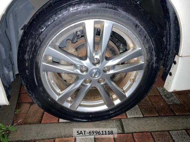 Nissan ELGRAND 2011-08 8876440-3
