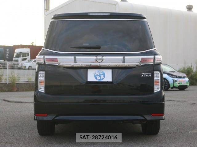 Nissan ELGRAND 2023-03 8877514-1