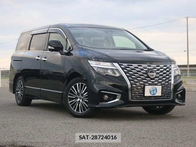 Nissan ELGRAND 2023-03 8877514-11