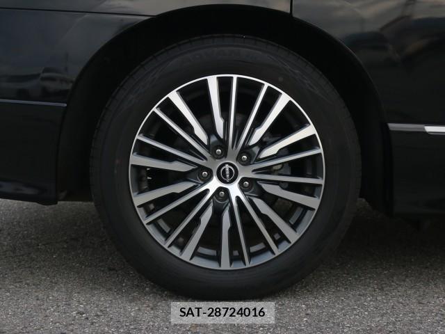 Nissan ELGRAND 2023-03 8877514-19