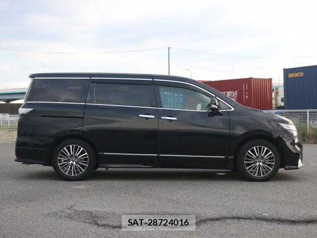 Nissan ELGRAND 2023-03 8877514-3