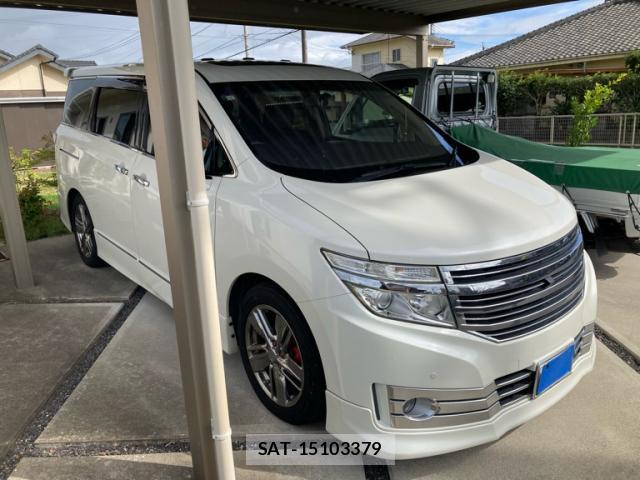 Nissan ELGRAND 2011-06 8877533-1