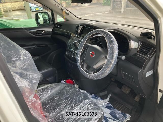 Nissan ELGRAND 2011-06 8877533-8