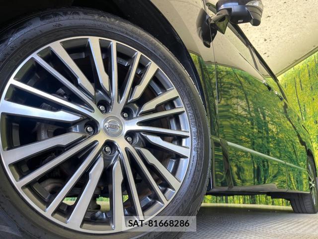 Nissan ELGRAND 2014-03 8877895-13