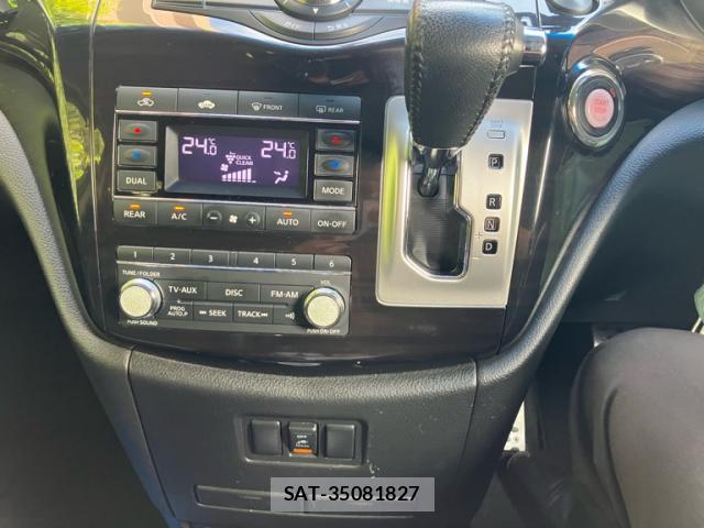 Nissan ELGRAND 2014-03 8877960-14